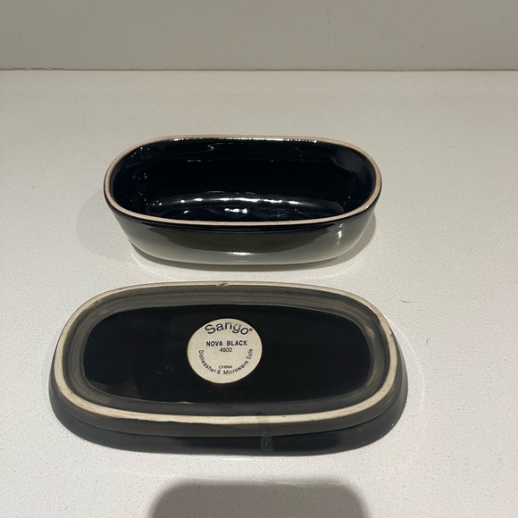 SANGO "NOVA BLACK" Ceramic  Butter Dish Grayish White (4932) With Cover - Picture 4 of 5
